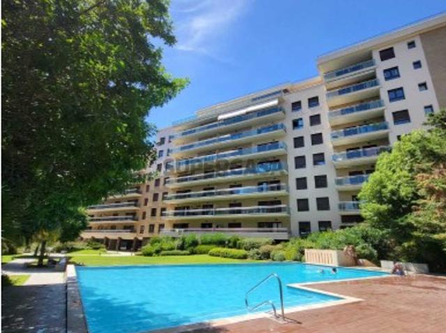 Apartamento T2 em Odivelas