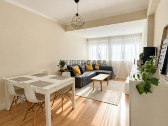 Apartamento T2 em Odivelas