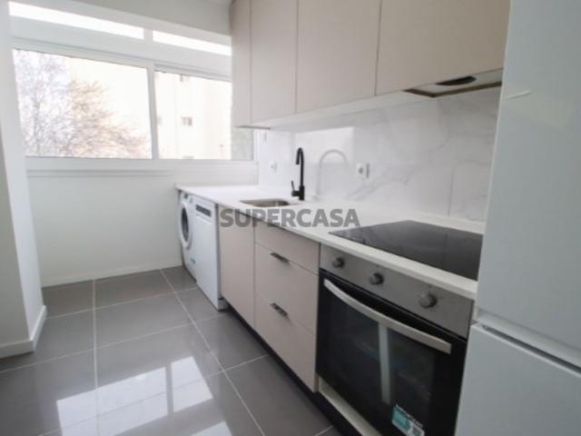 Apartamento T2 em Odivelas