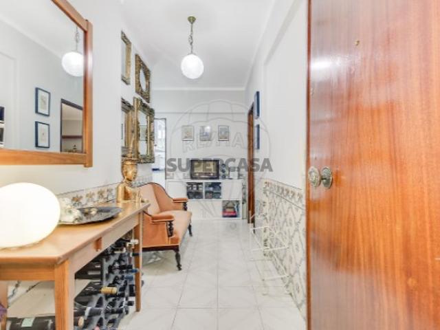 Apartamento T2 em Odivelas
