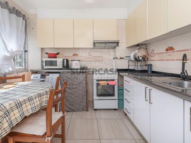 Apartamento T2 em Odivelas
