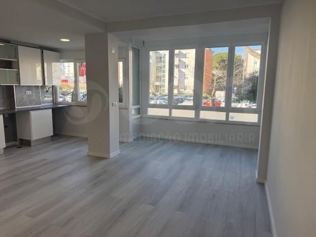Apartamento T2 em Oeiras