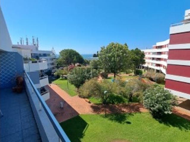 Apartamento T2 em Oeiras e São Julião da Barra, Paço de Arcos e Caxias