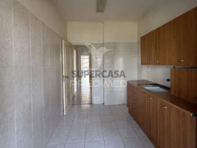 Apartamento T2 em Oeiras e São Julião da Barra, Paço de Arcos e Caxias