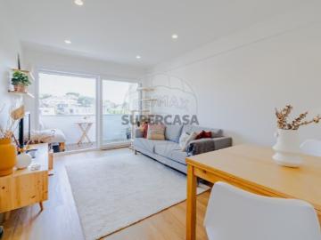 Apartamento T2 em Oeiras e São Julião da Barra, Paço de Arcos e Caxias