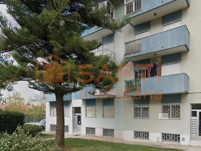 Apartamento T2 em Olival Basto Odivelas 0m² Olival De Basto