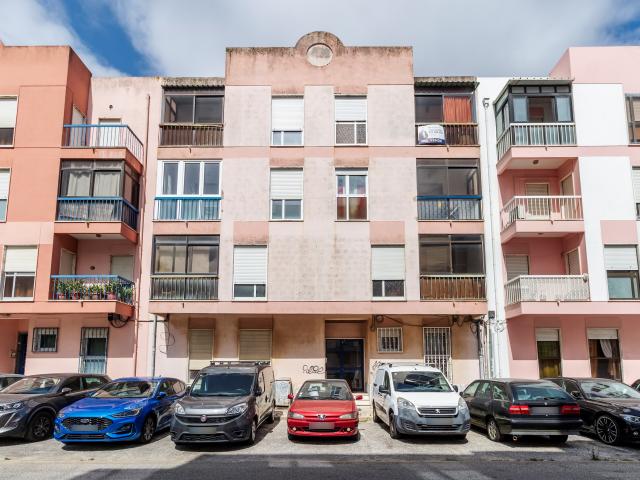 Apartamento T2 em Ouressa, Mem Martins
