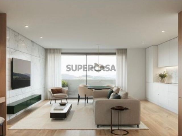 Apartamento T2 em Paços de Ferreira