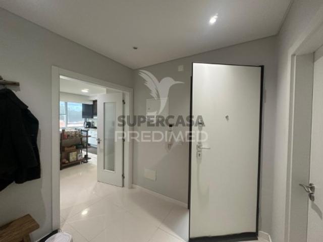 Apartamento T2 em Paio Pires