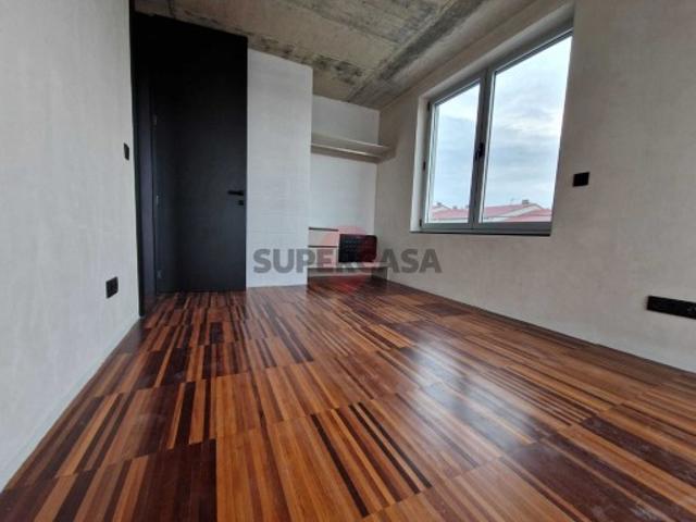 Apartamento T2 em Paranhos