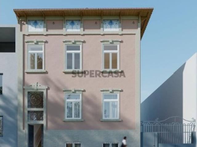 Apartamento T2 em Paranhos de 106,00 m²