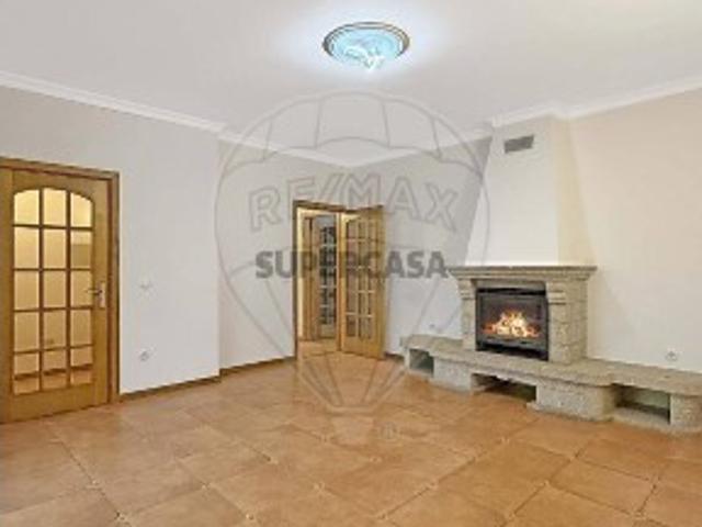 Apartamento T2 em Paredes