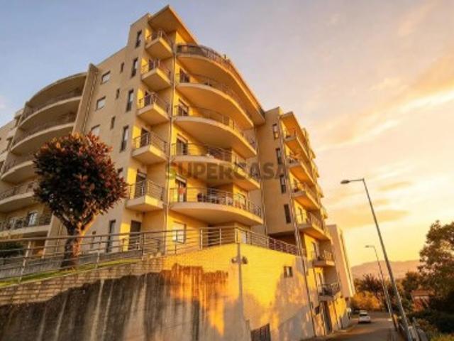 Apartamento T2 em Penafiel