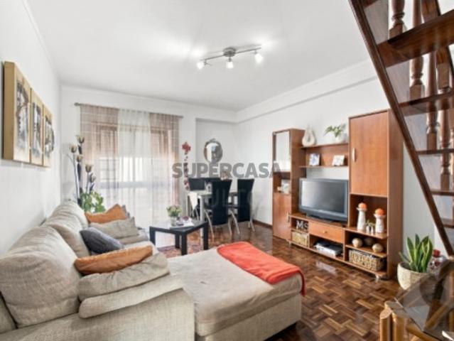 Apartamento T2 em Peniche