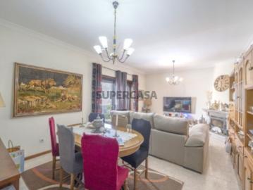 Apartamento T2 em Pedroso