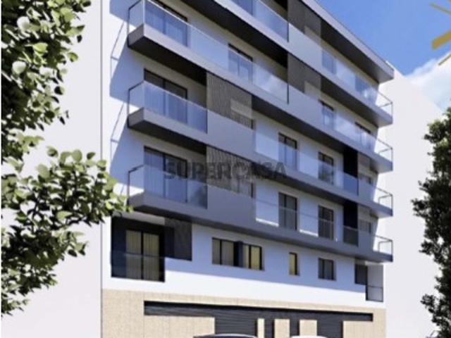 Apartamento T2 em Pedroso