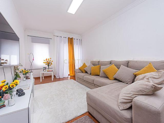 Apartamento T2 em Poço Mouro, Setúbal