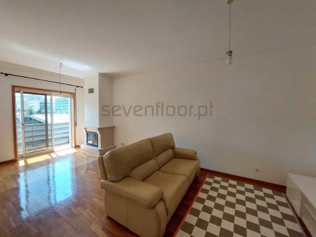 Apartamento T2 em Porto