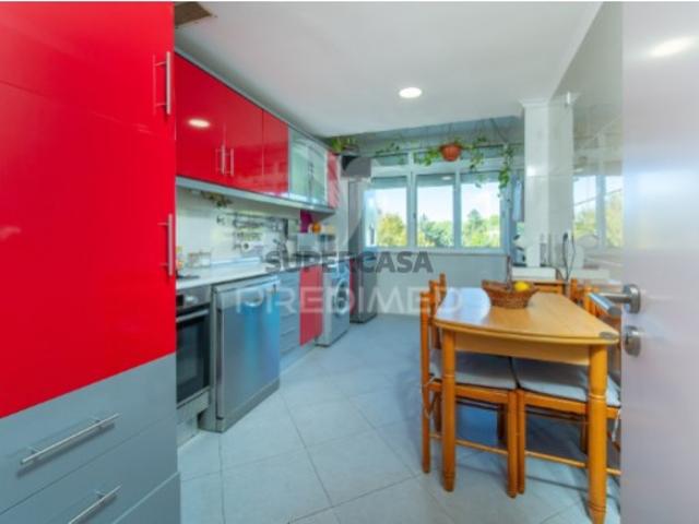 Apartamento T2 em Póvoa de Santa Iria e Forte da Casa