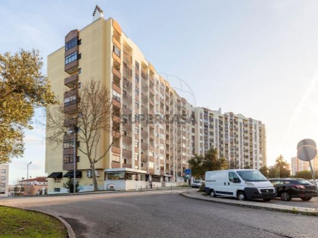Apartamento T2 em Póvoa de Santa Iria e Forte da Casa