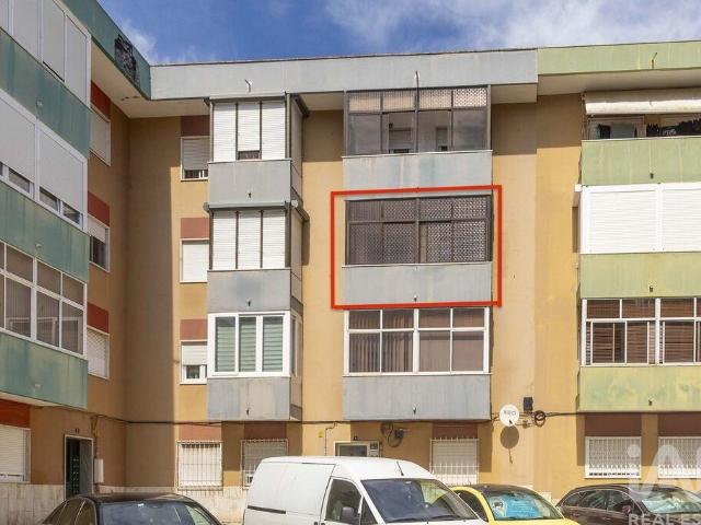 Apartamento T2 em Póvoa de Santa Iria e Forte da Casa de 73,5 m²