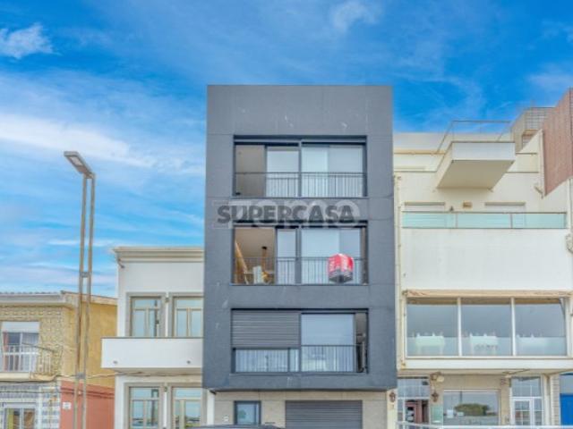 Apartamento T2 em Primeira Linha de Mar Vila Praia de Âncora