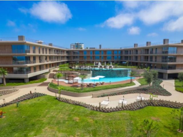 Apartamento T2 em Quarteira