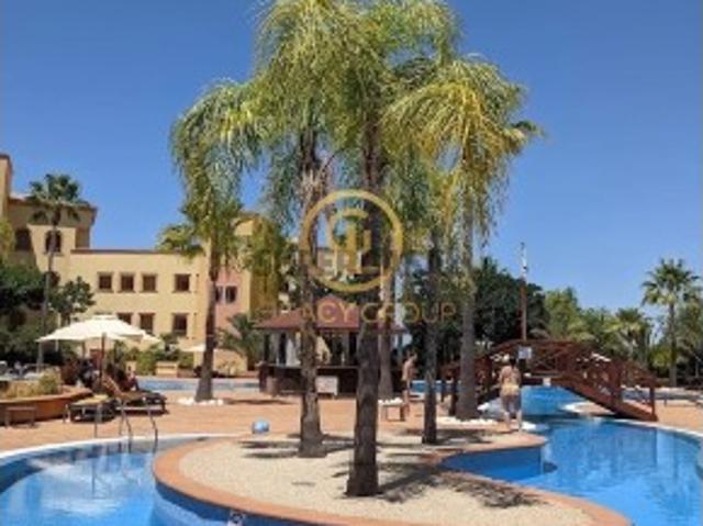 Apartamento T2 em Quarteira