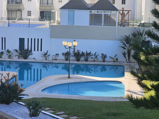 Apartamento T2 em Quarteira