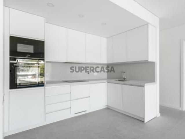 Apartamento T2, em Quarteira