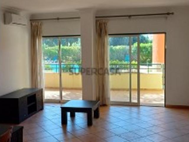 Apartamento T2 em Quarteira