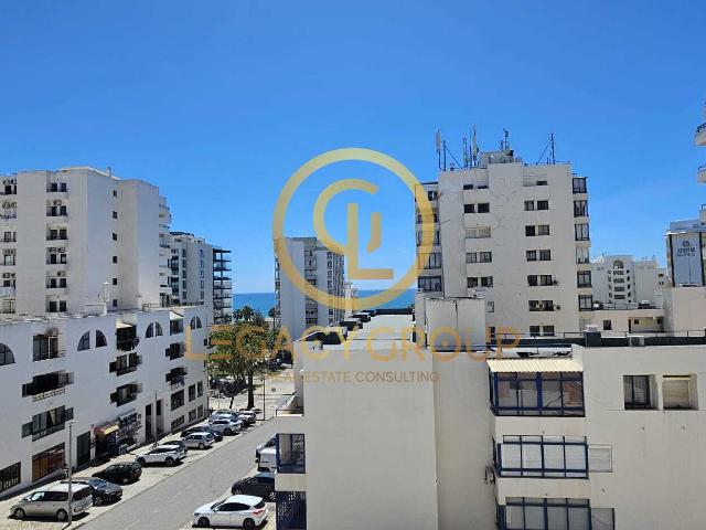 ?️ Apartamento T2 em Quarteira com Vista Mar e Garagem – A 200m da Praia!