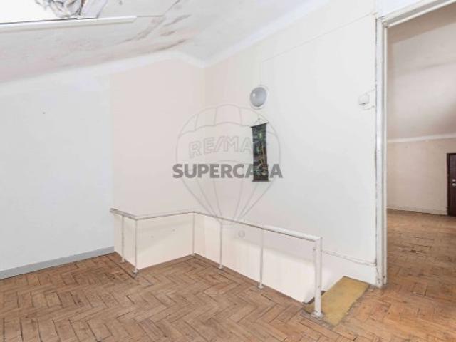 Apartamento T2 em Queluz