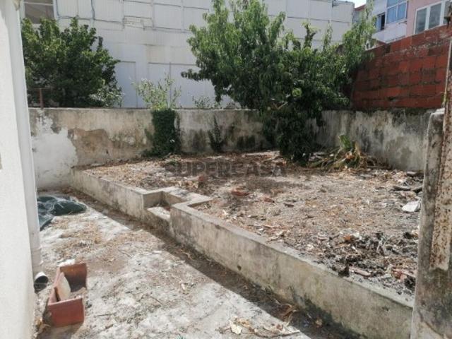 Apartamento T2 em Queluz