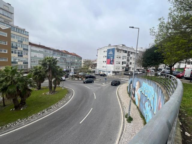 Apartamento T2 em Queluz Belas