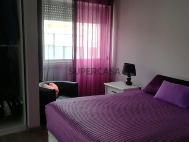 Apartamento T2 em Belas