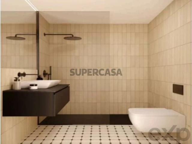 Apartamento T2 em Lordelo do Ouro e Massarelos