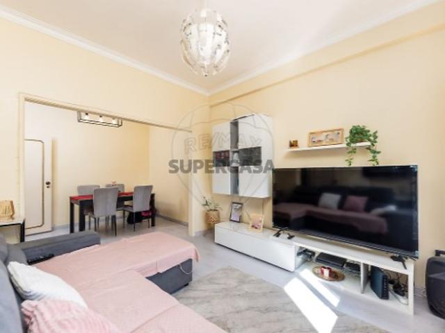 Apartamento T2 em Rio de Mouro