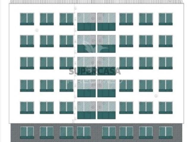 Apartamento T2 em Rio de Mouro