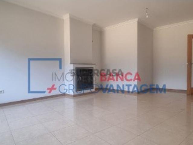 Apartamento T2 em Baguim do Monte Rio Tinto