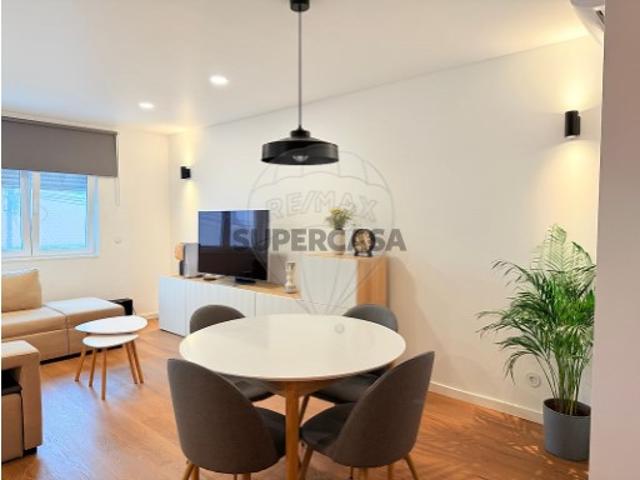 Apartamento T2 em S.Maria e S.Miguel, S.Martinho, S.Pedro Penaferrim