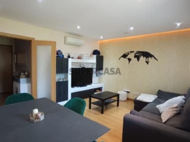 Apartamento T2 em São Clemente