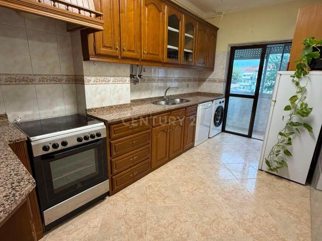 Apartamento T2 em São Gabriel, Setúbal