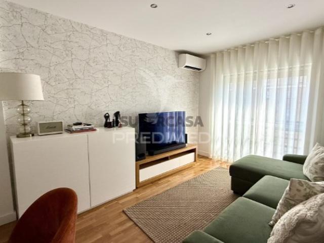 Apartamento T2 em São Domingos de Benfica