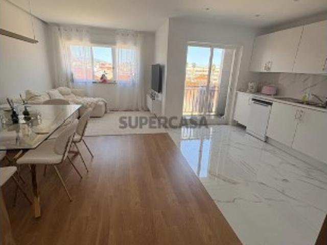 Apartamento T2 em São Domingos de Rana