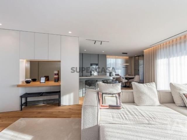 Apartamento T2 em São Félix da Marinha de 89,00 m²