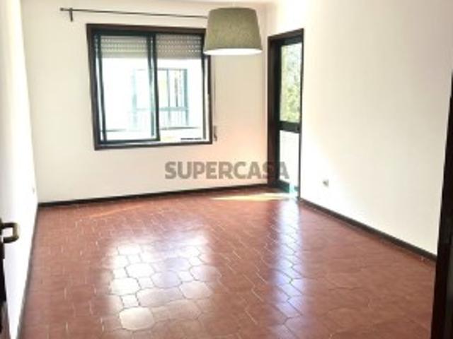 Apartamento T2 em São Mamede de Infesta