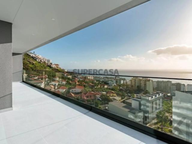 Apartamento T2 em São Martinho
