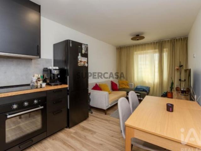 Apartamento T2 em São Sebastião