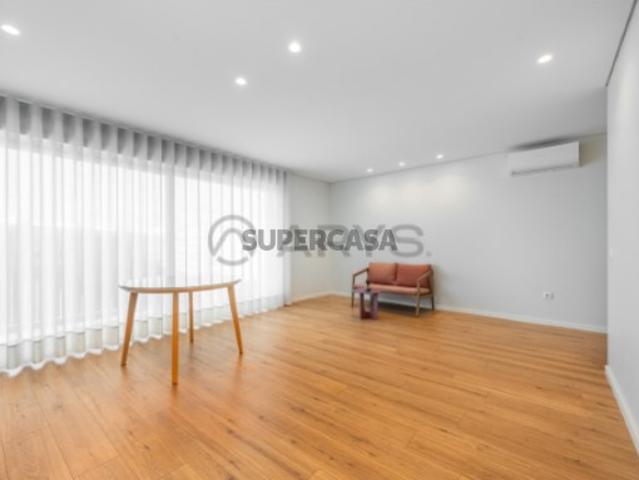 Apartamento T2 em São Vicente